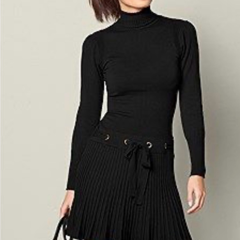 New- never worn Venus Black Turtleneck Long Sleeves pleated Dress